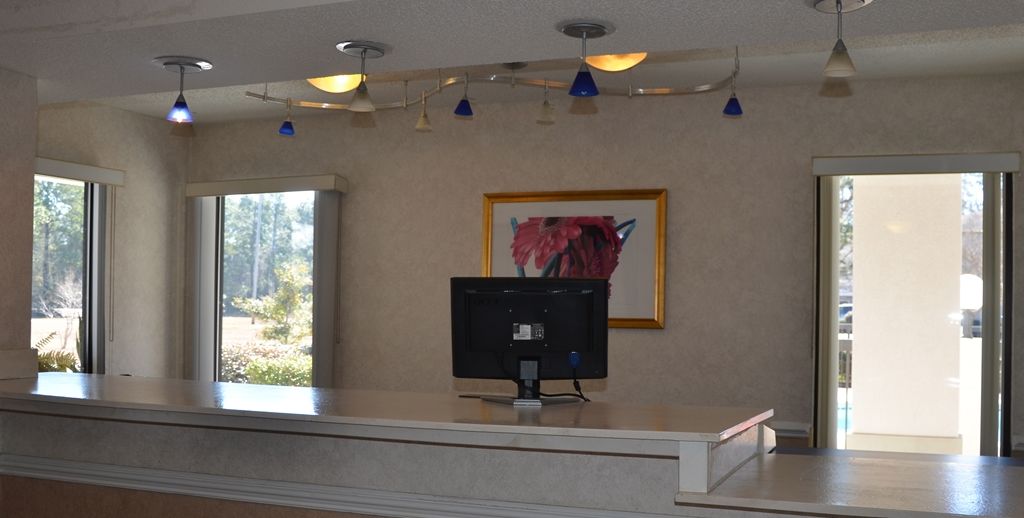 Red Roof Inn Gulf Shores Interior photo